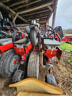 CASE IH 1250 Planters | Iron Listing (11)