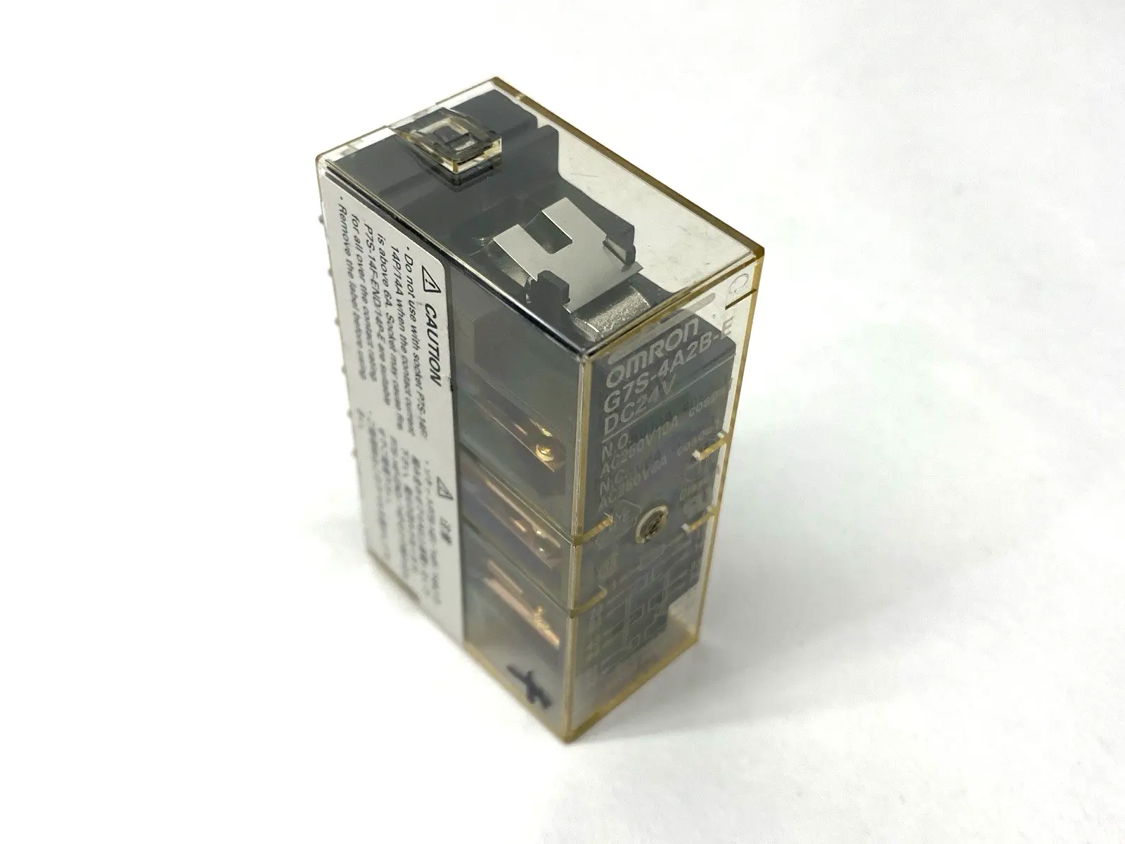 USED OMRON SAFETY RELAY 24V 10A