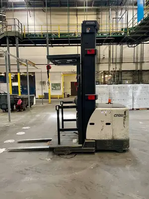 Used 2013 CROWN SP3520-30 Order Pickers Texas US | TB Forklifts #1274880