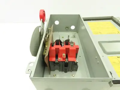 Cutler Hammer Eaton DH362UDKW Safety Disconnect Switch 60A 600V 3Ph Non Fused