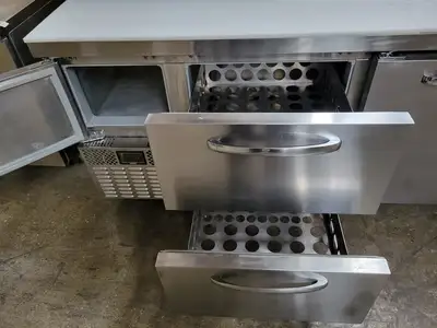 Continental CPA93, Commercial 93" Pizza Prep Table