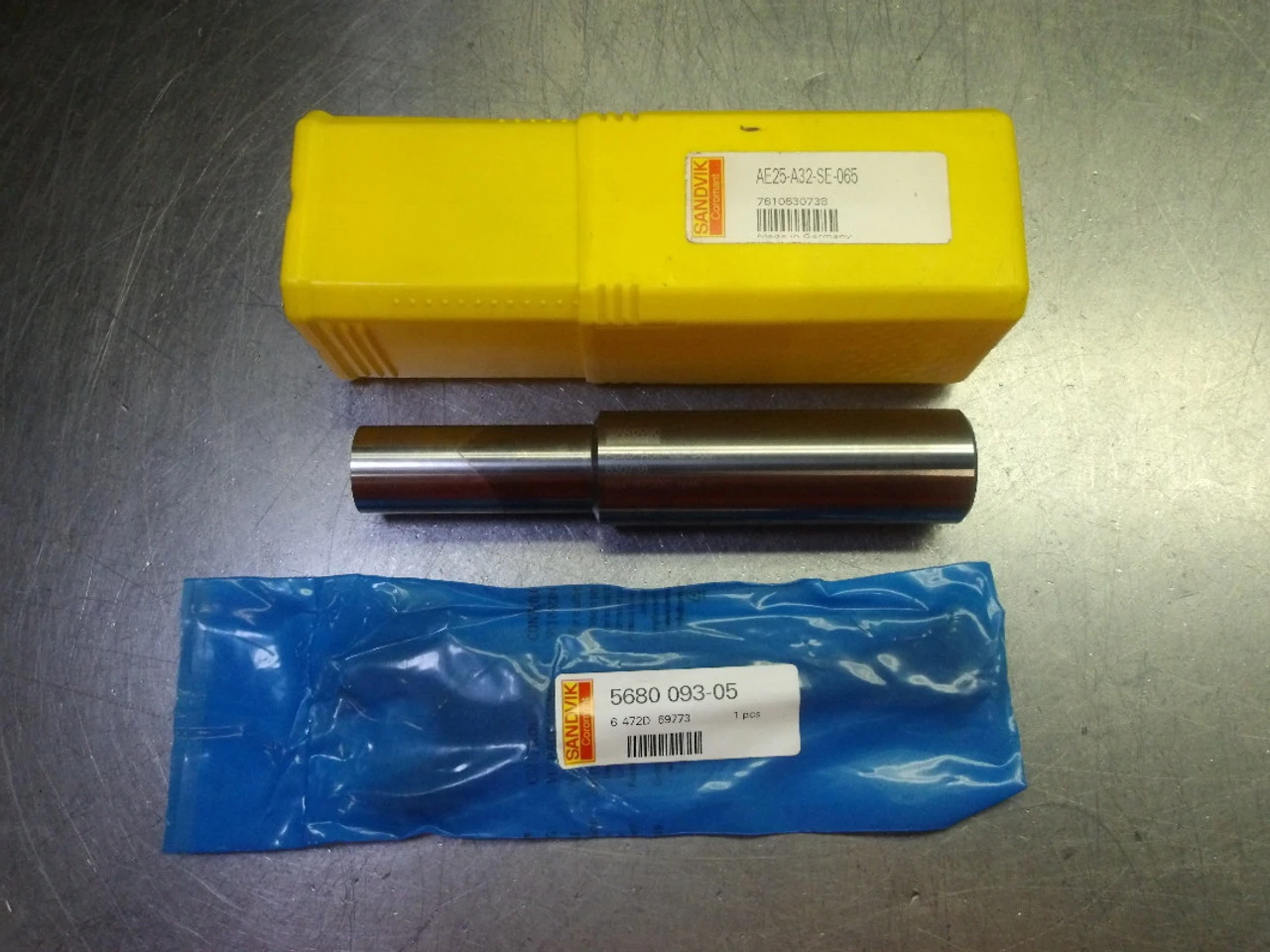 Sandvik E25 Solid Carbide Milling Shank 1.250" Shank AE25-A32-SE-065 (LOC2771A)