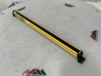 USED BANNER SLSR30-750Q8