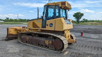 USED 2006 DEERE 750J LT