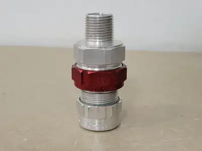 NEW THOMAS & BETTS STX050-464
