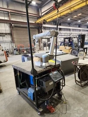 USED UNIVERSAL ROBOTS UR10E