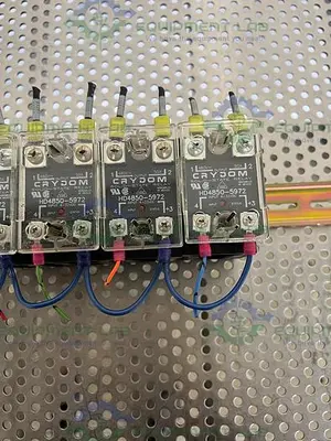 USED LOT OF 10 - CRYDOM HD4850-5972 SOLID STATE RELAY W/ HEAT SINK