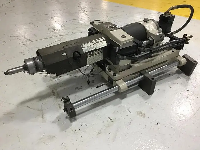 Used CINCINNATI MILACRON VH250-7 / IU Injection Molding Parts Michigan US | Ideal Machinery #1131636