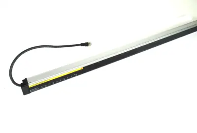 USED OMRON F3SJ-1185P25-D