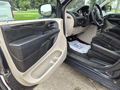 Used 2013 DODGE GRAND CARAVAN Vans Michigan US | Miedema Asset Management Group #1474047