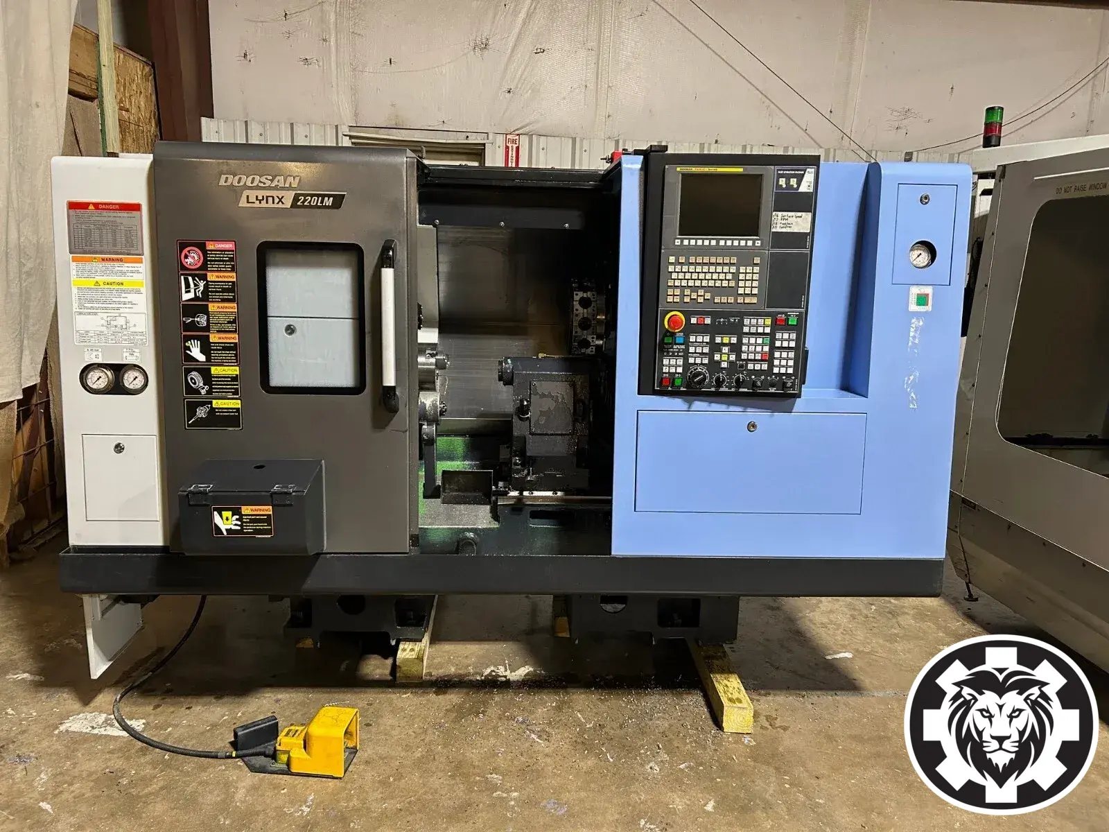 Doosan Lynx 220LMA CNC Lathe, 2015 – Milling, C Axis, Parts Catcher