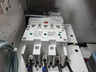 Used EATON SVX025A1-5A4N1 Switchgears British Columbia CA | Lenmark #240329