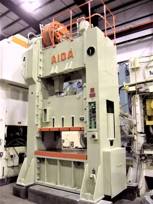 USED 1967 AIDA PRESSES AIDA PD-STG-200M PRESS