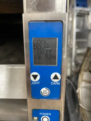 Used Antunes Used Antunes RT-2 Countertop Conveyor Radiant English Muffin Bagel Toaster, 208V 5 kW Restaurant Small Appliances Illinois US | Falcon Restaurant Supply #1375805