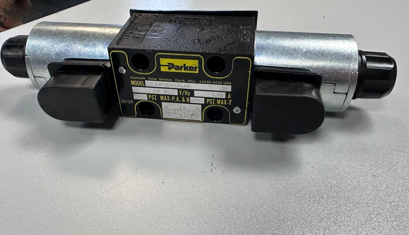 PARKER D1VW004CNJW HYDRAULIC SOLENOID