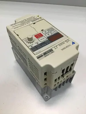 USED YASKAWA CIMR-J7AA20P4
