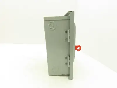 Siemens HNF361 Heavy Duty Safety Disconnect Switch 3P 30A 600VAC 250VDC
