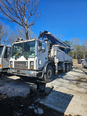 Used 2004 CIFA _UNKNOWN_ Concrete Pumps Colorado US | Concrete Pump Depot #1394122
