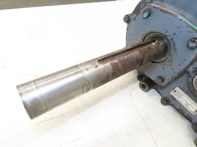 Von Ruden GR70136 Gearbox 7.5:1 Shaft Mount Reducer 1" Input Bore Parallel