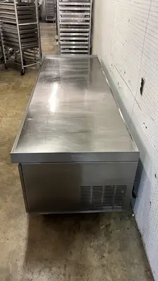 Used Hoshizaki _UNKNOWN_ Chef Bases Illinois US | Falcon Restaurant Supply #1436972