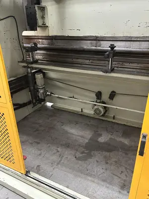 Used US INDUSTRIAL US33013ACR Press Brakes Georgia US | The Equipment Hub #1125154