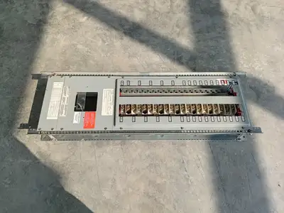 Used 2002 CUTLER-HAMMER POW-R-LINE 1A Switchgears British Columbia CA | Lenmark #1430118
