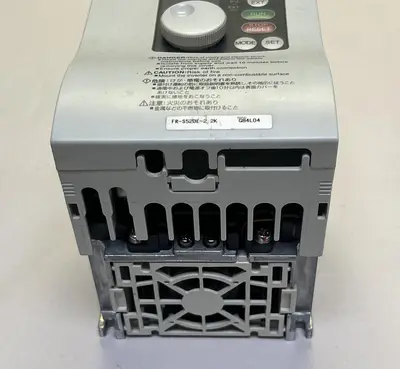 USED MITSUBISHI ELECTRIC FR-S520E-2.2K