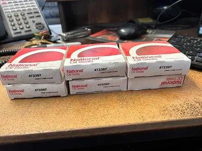Used TIMKEN / NATIONAL OIL SEAL - 472397 Seals & Gaskets Pennsylvania US | East West Machinery & Drilling #1417319