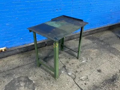 Used _UNKNOWN_ _UNKNOWN_ Work Benches Ohio US | HGR 24 #1355847