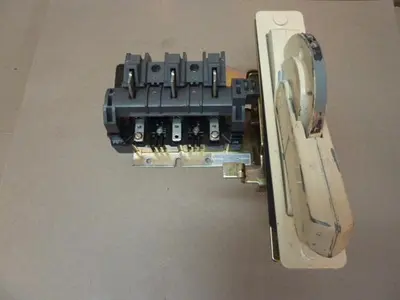 USED ALLEN BRADLEY 1494F-N30 SER A