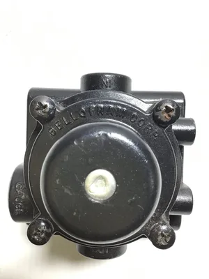 Bellofram 962-042 Pressure Regulator-NEW IN BOX!