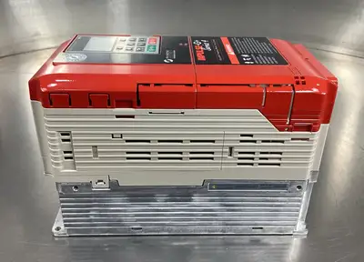 Used Yaskawa YASKAWA ELECTRIC CIMR-AU4A0018AAA 380-480VAC 20 / 15A UNMP Variable Speed Drives | Palmetto Automation #1149302