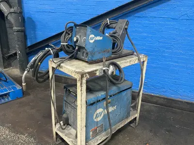 USED MILLER INVISION 456MP