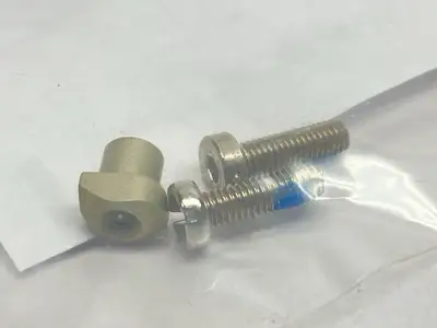 NEW BALLUFF MOUNTING BRACKET FOR MAGNETIC SENSOR BMF 305-HW-23 LOT OF 2