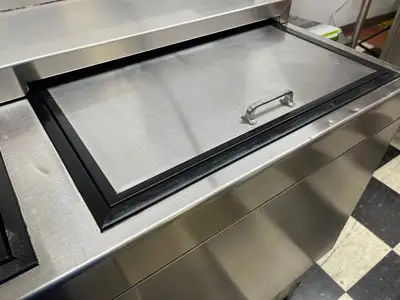 Used Glastender Used Glastender MF48-SF2 Under bar Commercial Glass/Mug Froster 48"W X 24"D 120V Underbar Equipment Illinois US | Falcon Restaurant Supply #1376508