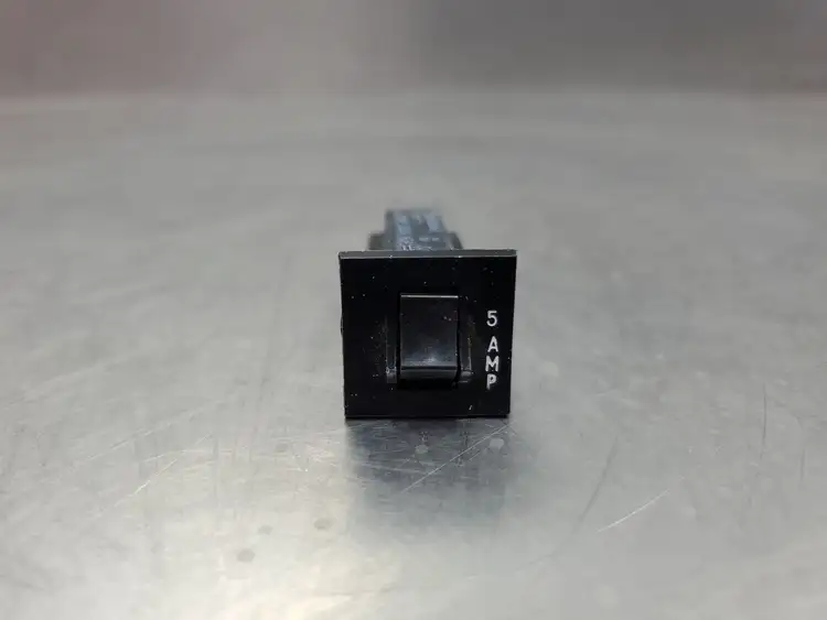 Used NTE W28-XQ1A-5 Thermal Circuit Breaker, 5A, 32VDC Circuit Breakers South Carolina US | Palmetto Automation #1160045