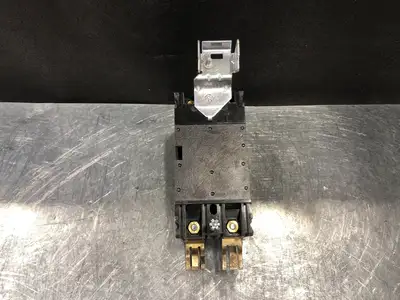 USED SQUARE D FH26015AB