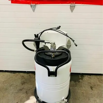 Samson 379 707 - EvacMaster Portable Waste Oil Disposal Unit. USED