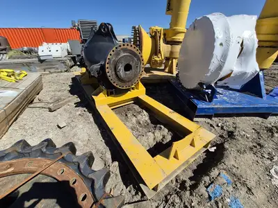 NEW KOMATSU 561-22-73114