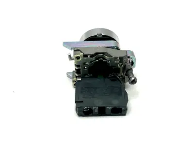 ZB4-BA2 | Schneider Electric  Non-Illuminated Black Pushbutton ZBE-101 - Used