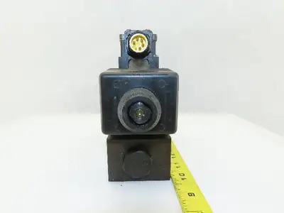 Rexroth 4WE110J40/CW110N9DK25L Hydraulic Control Valve W/120V Coil