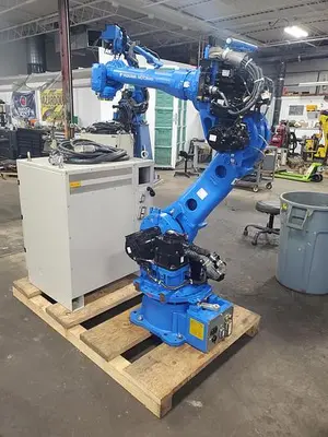USED 2013 YASKAWA MOTOMAN MH80