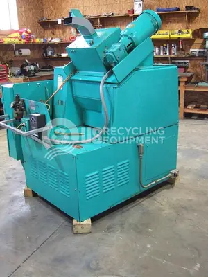USED CUMBERLAND MODEL 484 15 HP GRANULATOR