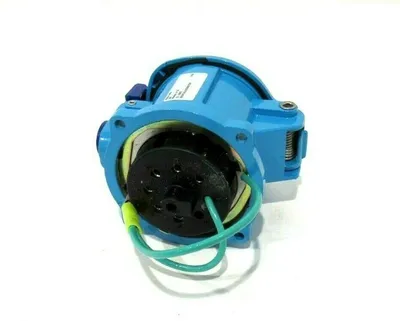 NEW MELTRIC 19-14090-HP RECEPTACLE / CONNECTOR 20A 1914090HP