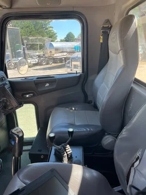 Used 2013 Peterbilt 365 Cab Chassis trucks Maryland US | Zadoon Equipment #1480654