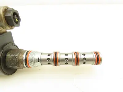 Sun Hydraulics 770-224 Solenoid Valve Coils 24VDC With Valve Cartridge