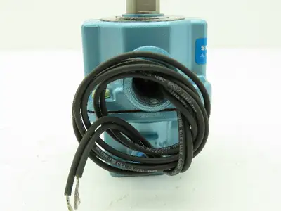 Honeywell Skinner A5LB2252 Solenoid Valve 3-Way NO 120V 250 PSI 1/4" 1/8" NPT