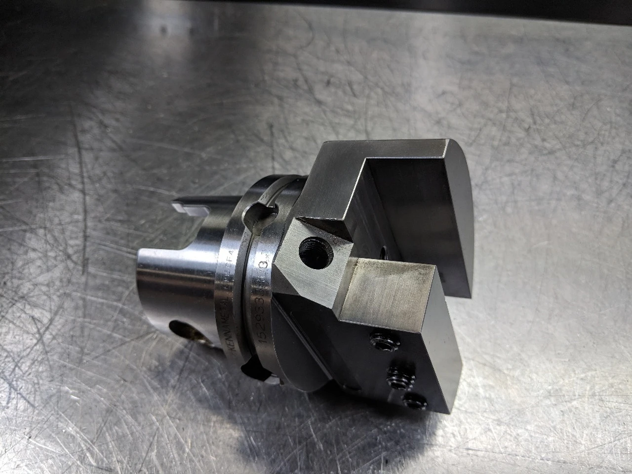 Kennametal KM80  1" Lathe Tool Holder 1529333R00 (LOC2448B)