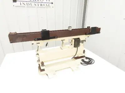 Used HOOSIER _UNKNOWN_ Vibratory Feeders Indiana US | Arrow Industrial #1436893