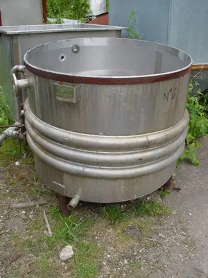 850 L S/S Vessel With Coil Jacket